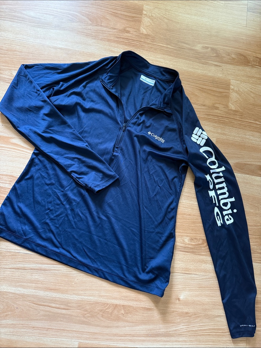 Columbia Navy Quarter-Zip Long Sleeve Performance Top